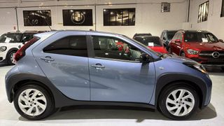 Toyota Aygo X 1.0VVTI 72cv 02/2025