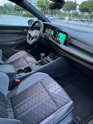 VOLKSWAGEN GOLF R-LINE IMPECABLE