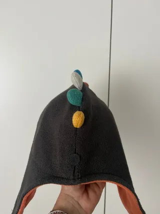 Gorro infantil divertido.