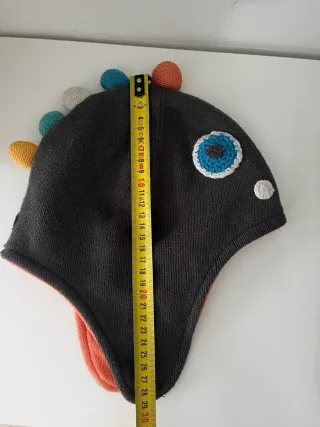 Gorro infantil divertido.