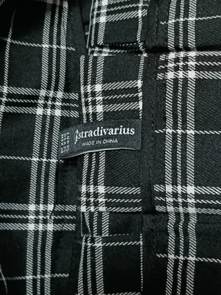 Lote 2 faldas Stradivarius