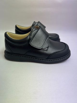 Zapatos piel talla 26 niño/niña