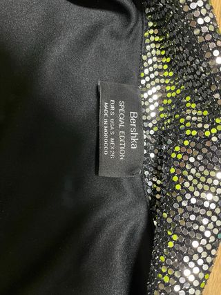 Vestido lentejuelas plata Bershka