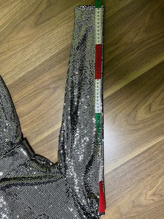 Vestido lentejuelas plata Bershka