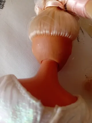 Bambola Nancy sposa in stile Barbie di Famosa