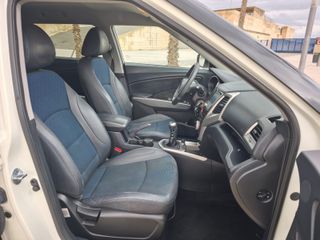 SsangYong Tivoli 2016 DIESEL 115 CV ALTO DE GAMA