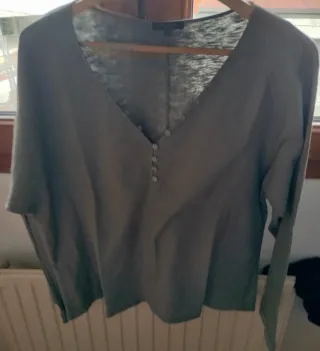 Blusa verde Massimo Dutti