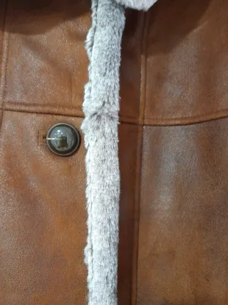 Cappotto da donna marrone con fodera