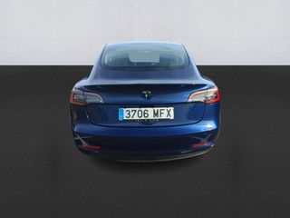 Tesla Model 3 Rwd