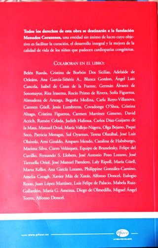 LIBRO CUENTOS CON CORAZÓN, MENUDOS CORAZONES