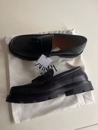Mocasines Zara Marrón con Borlas