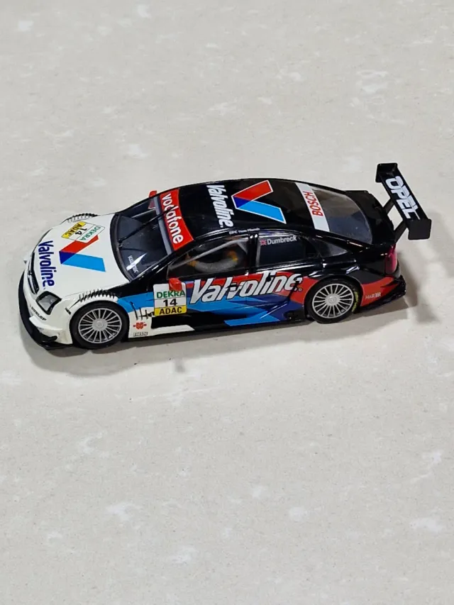 Scalextric Opel Vectra