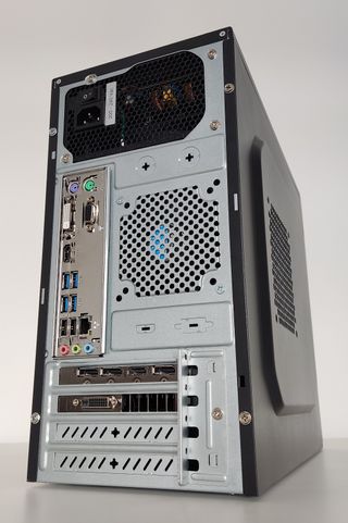 PC Gaming + Monitor 23”