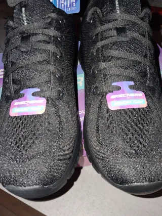 Zapatillas Skechers Negras