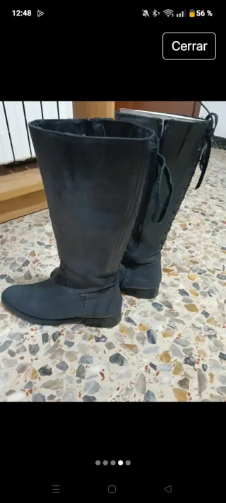 Botas altas de piel negras