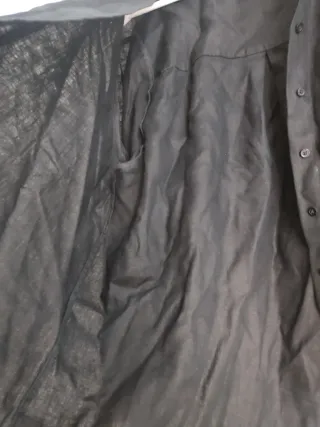 Camisa negra de lino