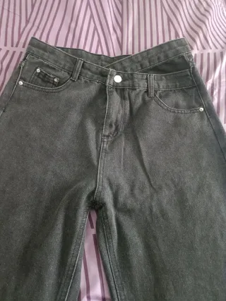 Pantalón Diseño Cross Over Cintura Cruzada