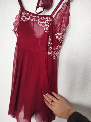 Camisón con tanga lencería encaje rojo bordado