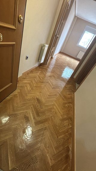 Acuchillado y Barnizado de Suelos de Madera