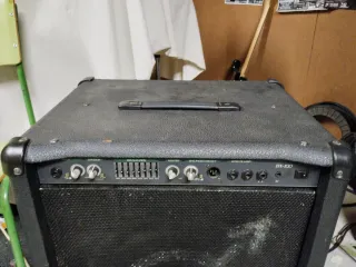 Amplificador Bajo Crate BX100 100W