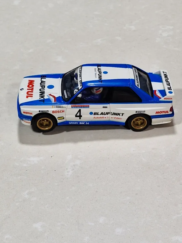 Scalextric BMW M3 Blaupunkt