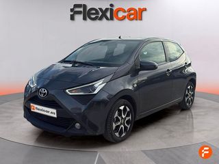 Toyota Aygo 1.0 70 x-play