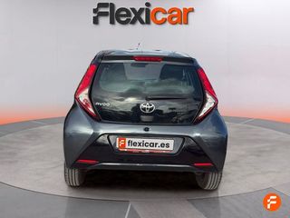 Toyota Aygo 1.0 70 x-play