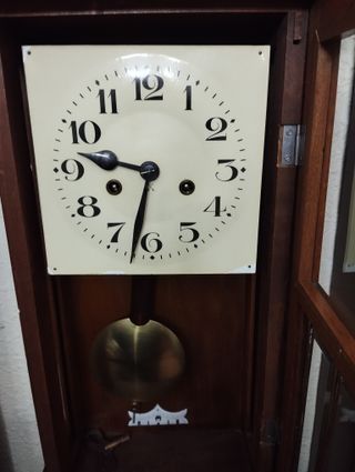 Reloj de Pared JUNGANS