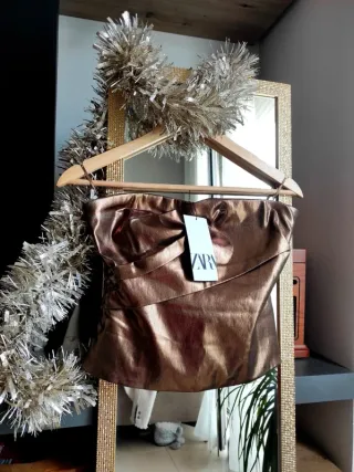 Top bronce Zara dorado cobre fiesta noche brillo