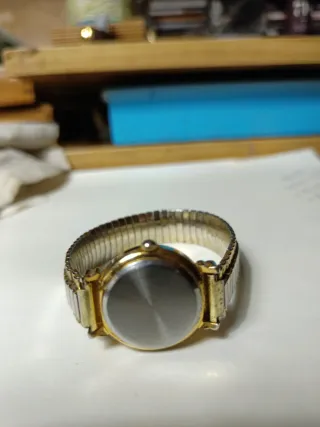 Reloj Chanel Dama Dorado Correa Extensible