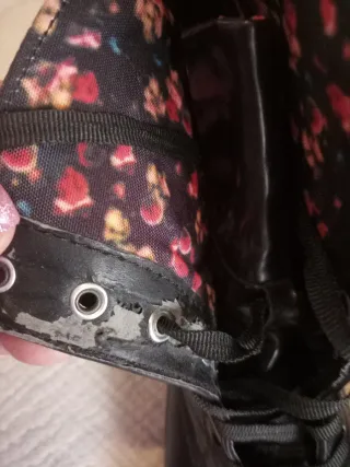 Botas negras de charol