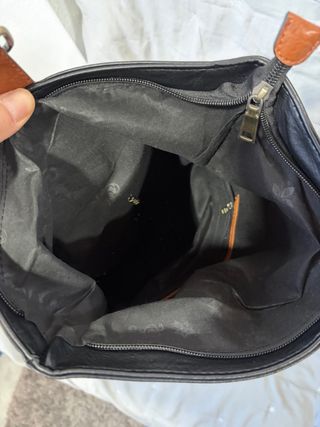 Mochila de piel italiana negra y marrón