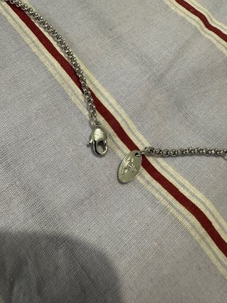 Collar Vivienne Westwood Plateado Orbe Rojo