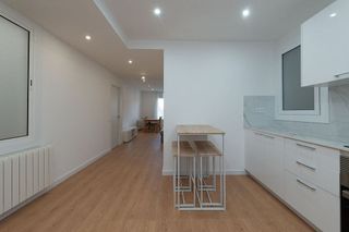 Piso en alquiler en Sant Antoni en Barcelona
