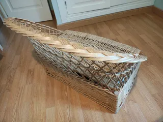 Sofá baúl infantil mimbre