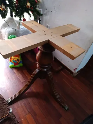 Mesa redonda extensible clásica