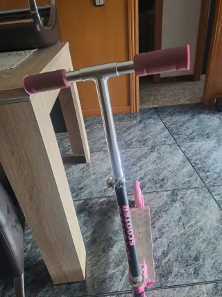 Patinete scooter rosa para niña