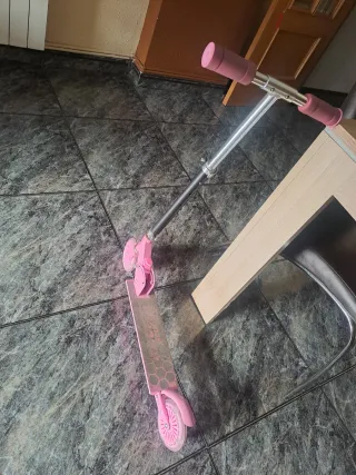 Patinete scooter rosa para niña