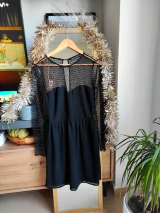 Vestido ZARA negro con transparencias abalorios