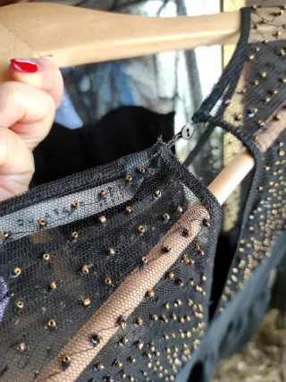 Vestido ZARA negro con transparencias abalorios