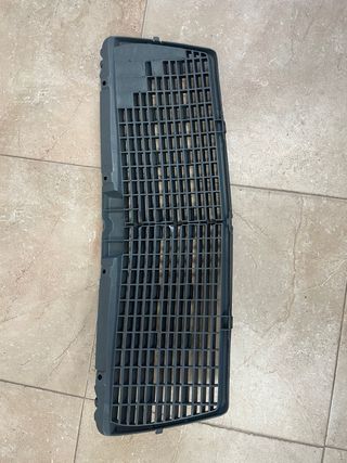 Rejilla Delantera Mercedes