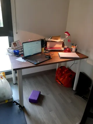 Mesa de despacho y cajonera con llave