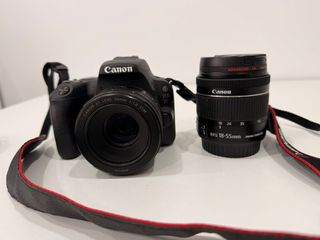 Canon EOS 200D Cámara Réflex Negra