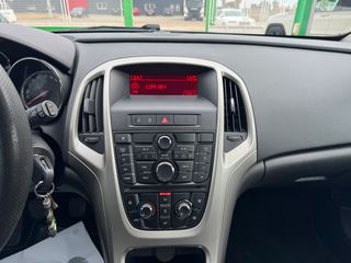 Opel Astra 2012 110CV