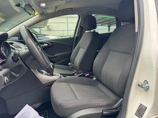 Opel Astra 2012 110CV