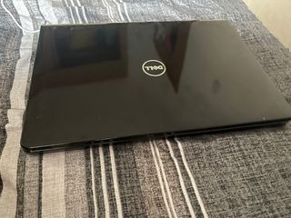 Ordenador portátil Dell negro