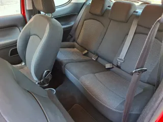 Peugeot 2010 pegatina (C)