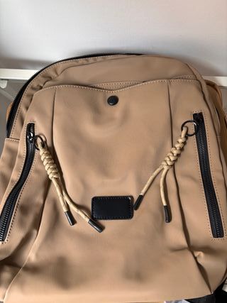 Bolso/Mochila Pequeña Beige
