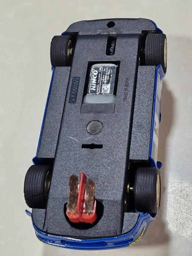 Scalextric Volkswagen Golf GTI ninco