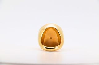 SELLO REDONDO MEDUSA ONIX CIRCONITAS Hueco Oro18K.